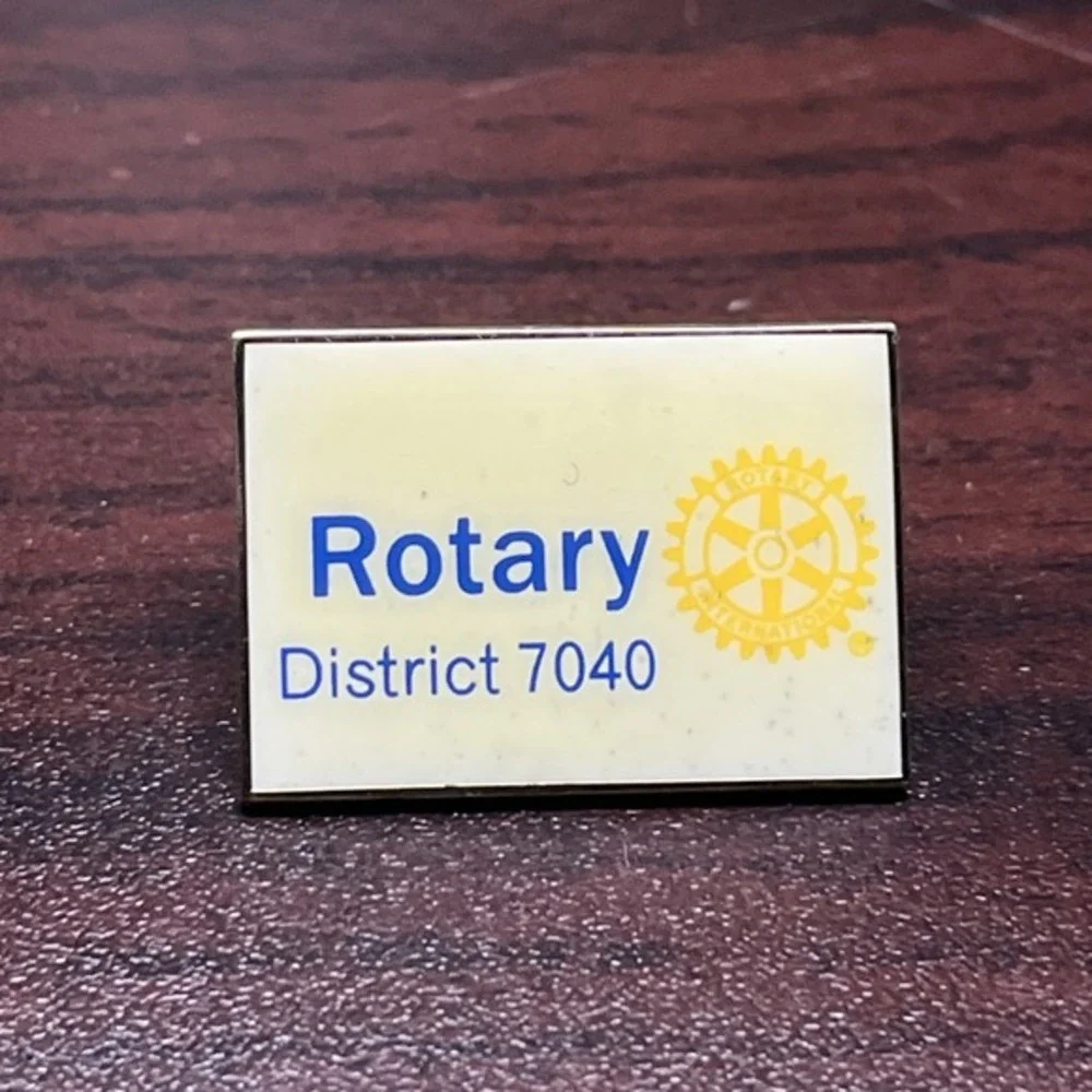 Rotary Club District 7040 Ontario‎ Canada Lapel Hat Pin